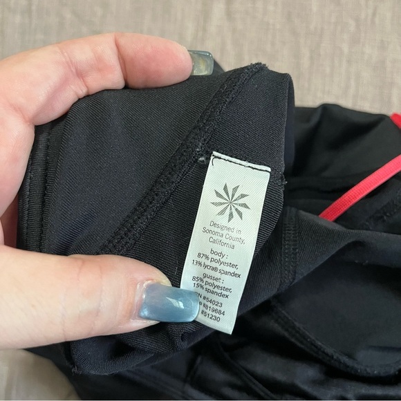 Athleta Women cycling short compression sport running hiking black Size Small - Picture 7 of 7